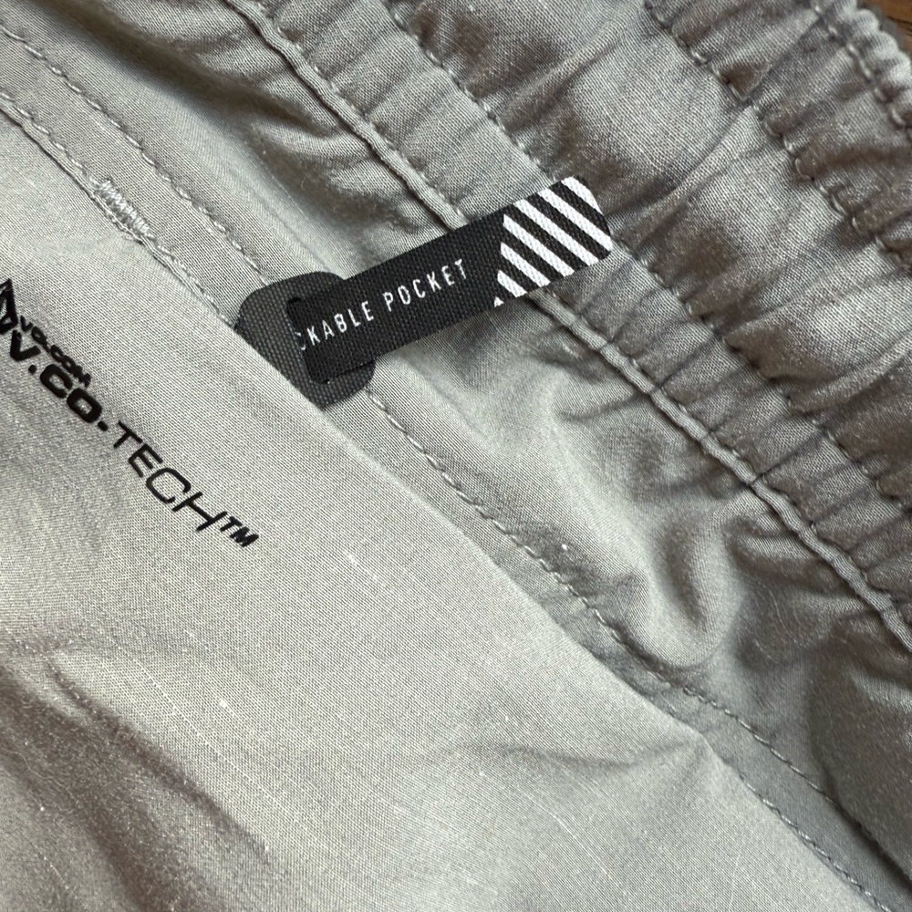 Volcom Light Gray V.Co-Tech Shorts - Picture 10 of 12